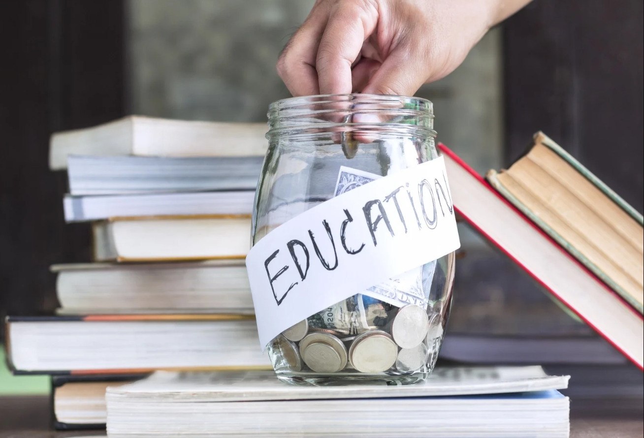 College Education Savings Plan in Ireland The 2025 Parent’s Guide to Smart Education Planning